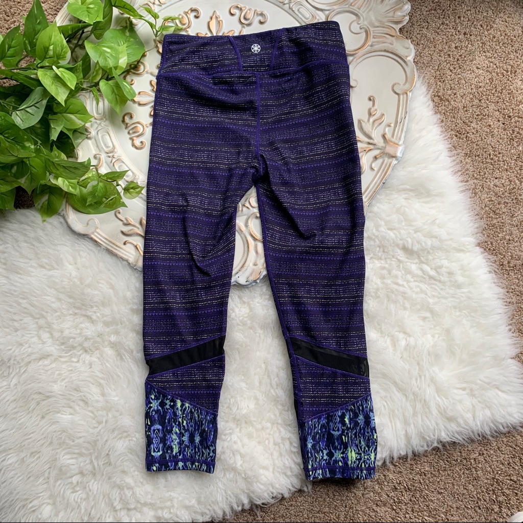 Gaiam Om Align Evie Yoga Capri Leggings Size S Yoga Gym Smal